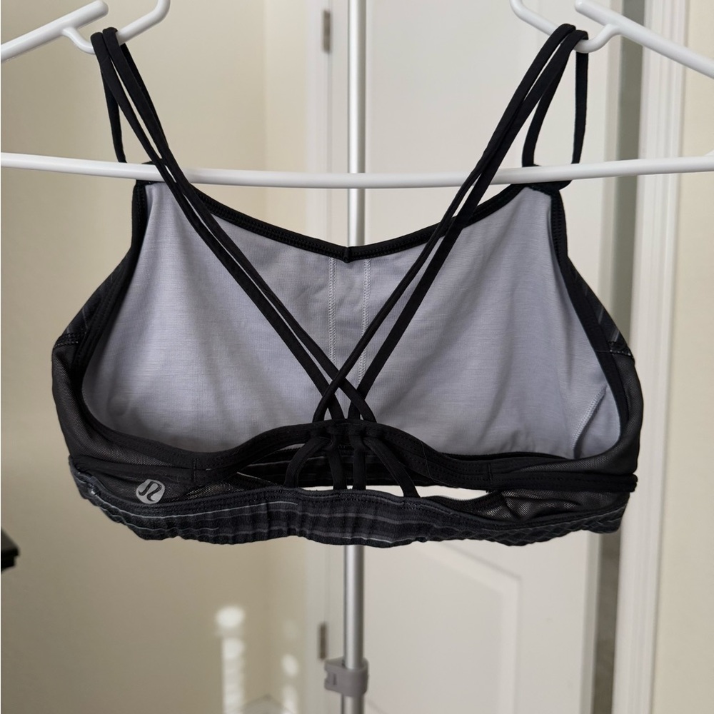 Lululemon Bra - Picture 2 of 3